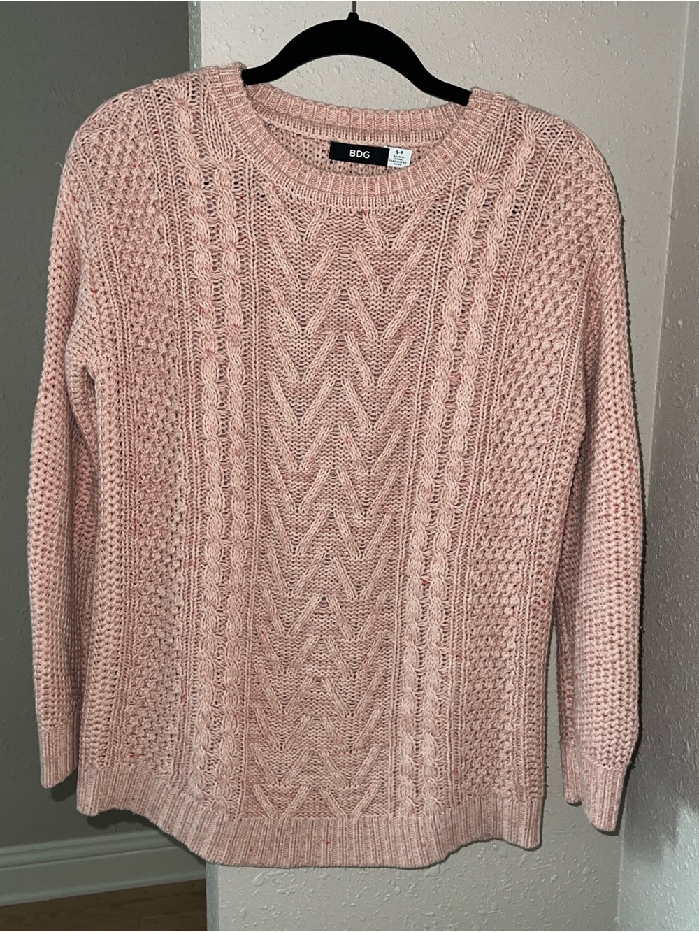 BDG Pink Cable Knit Sweater Size Small